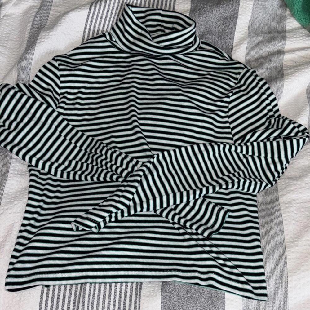 💕Levi’s Striped Turtleneck Sweater cropped 90s y2k Minimal Basic Staple